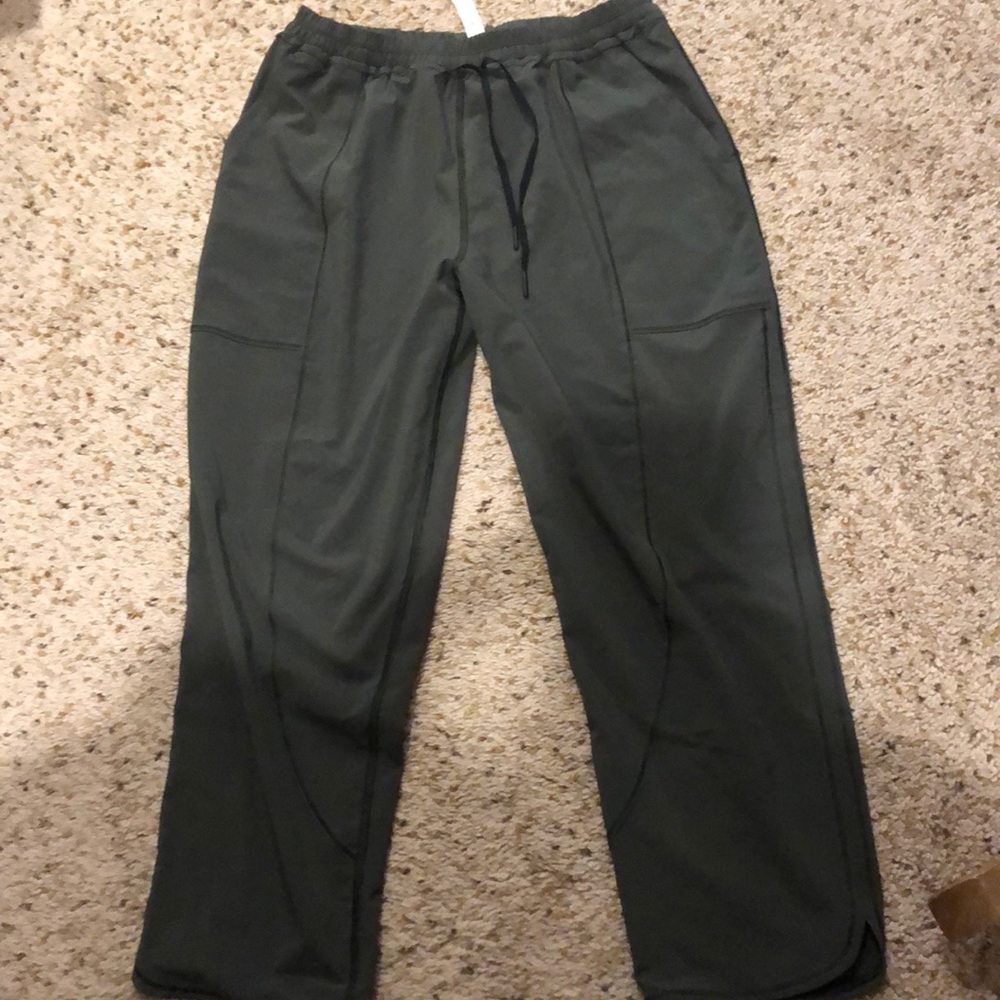 Lululemon pants